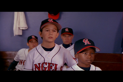 ANGELS_IN_THE_OUTFIELD_2812029.png